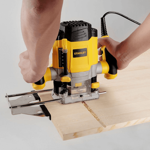 Tupia Eletrônica de Colunas 1200w 220v Srr1200-b2 Stanley