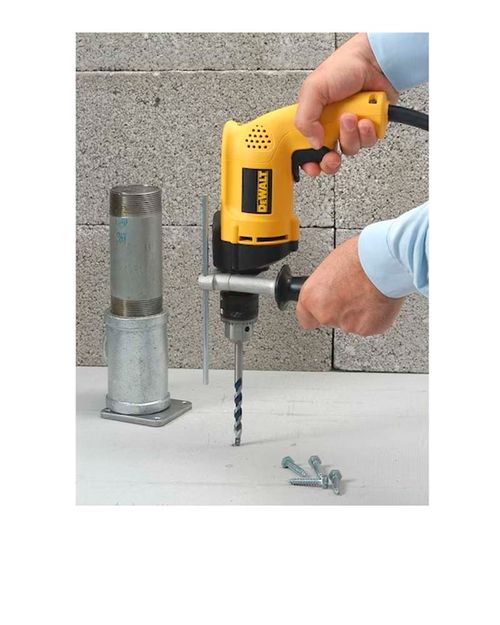 FURADEIRA DE IMPACTO VARIÁVEL E REVERSÍVEL 1/2 220V 800W DW508S DEWALT