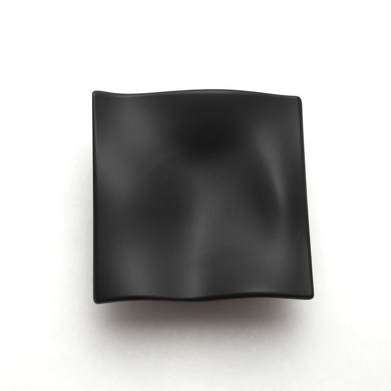 Acqua-M_Preto_1
