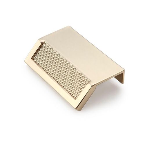 Puxador Citizen 45º 32mm Gold Zen